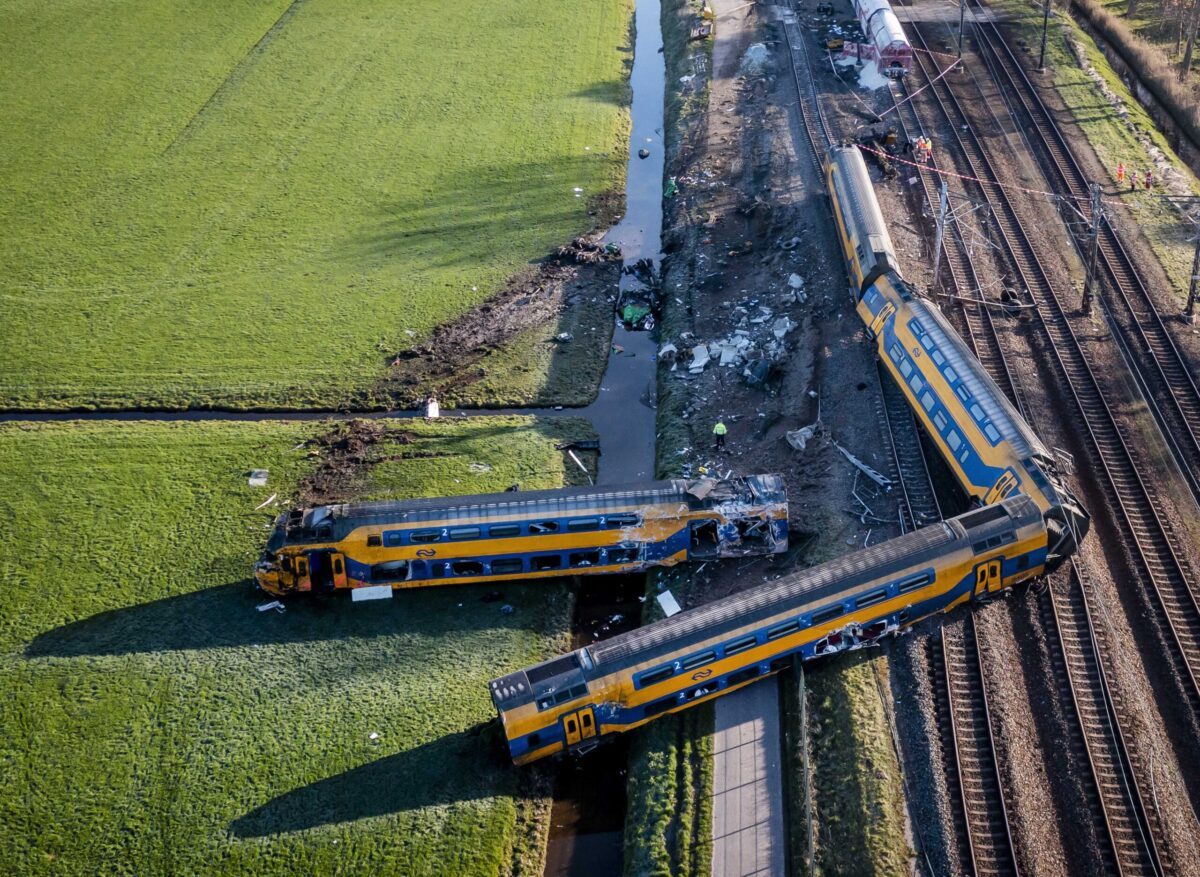 Verheerendes Zugungl Ck In Niederlanden Todesopfer Ostbelgien Direkt