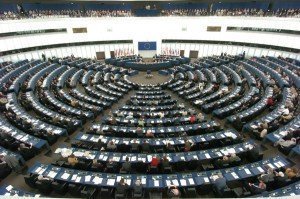 Blick in den Plenarsaal des Europaparlaments in Straßburg. Foto: dpa