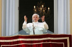 Papst Benedikt XVI.: Über seinen Nachfolger wird schon emsig spekuliert. Foto: dpa