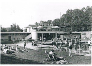 Während des Krieges wurde aus Wetzlarbad "Wald-Bad", wie dieses Foto von 1940 zeigt.