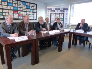 Verantwortliche von AS, FC und Stadt Eupen bei der Pressekonferenz am Mittwoch. Foto: OD