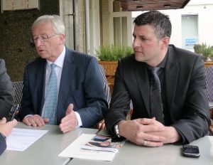 Der heutige Präsident der EU-Kommission, Jean-Claude Juncker (links) und Pascal Arimont bei einem Treffen in Maastricht.