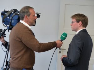 PDG-Präsident Alexander Miesen (rechts) beim BRF-Interview. Foto: OD