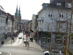 Blick auf die Klosterstraße (vom Sitzungssaal des Rathauses aus). Foto: OD