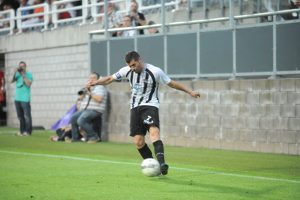 Victor Curto in der Saison 2014-2015 im Spiel gegen Mons. Foto: Grégoire Derouaux