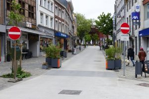 Die Kirchstraße in Eupen. Der Plan, sie zu einer Fußgängerzone zu machen, brachte das Thema Volksbefragung ins Rollen. Foto: OD