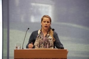 Isabelle Weykmans als Ministerin im Parlament der DG. Foto: Gerd Comouth