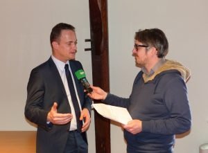 Oliver Paasch (links) am vergangenen Donnerstag beim Interview mit BRF-Redakteur Volker Krings. Foto: OD