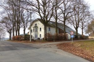 In diesem Haus im Deidenberger Ortsteil Schwarzenvenn kam es am 15. März 2015 zu der tödlichen Messerstecherei. Foto: OD