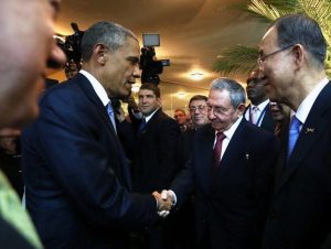 Barack Obama, Raúl Castro und UN-Generalsekretär Ban Ki-Moon (v.l.n.r.). Foto: epa