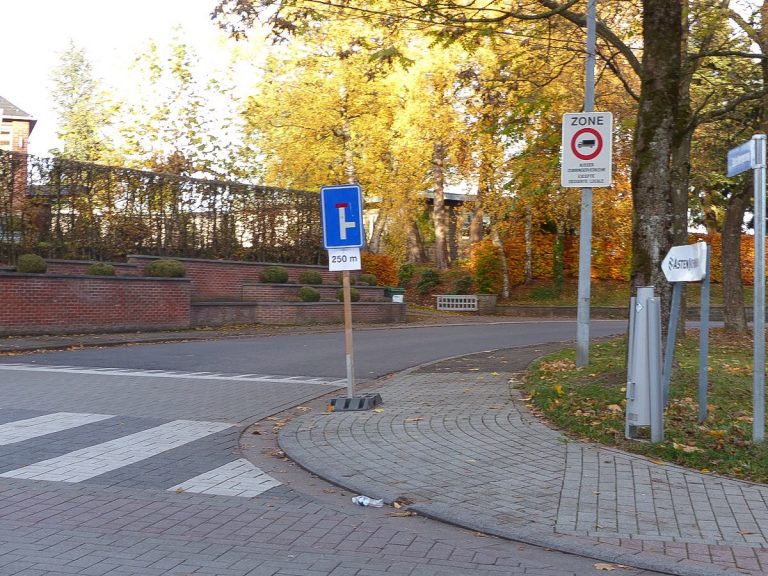 Bis Samstag Bahnübergang Buschbergerweg gesperrt - Ostbelgien Direkt