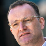 Deutschland: Jens Spahn tritt als Fraktionschef der Union zurück – „Meine Familie ist mir das Wichtigste“